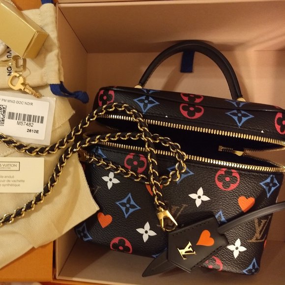 LOUIS VUITTON M57458 GAME ON VANITY PM BLACK -- brand new - Picture 1 of 10